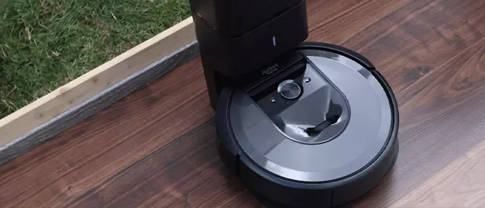 iRobot Roomba i7+ auto svuotamento