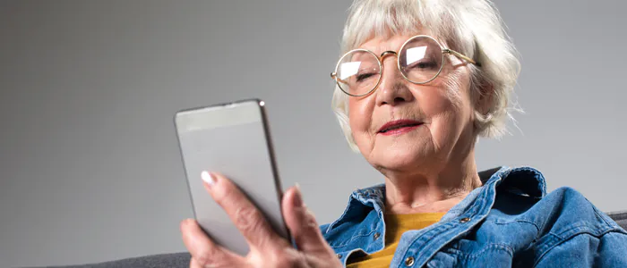 Perché scegliere un cellulare specifico per anziani?