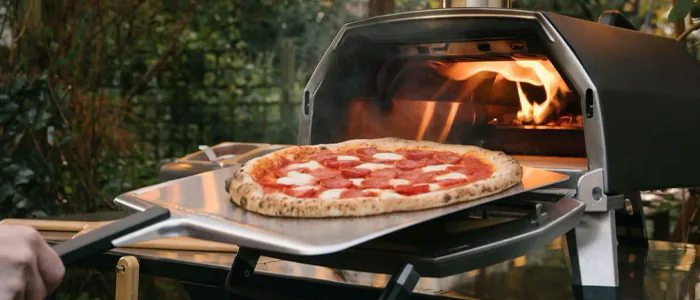 Come usare il forno per la pizza a casa